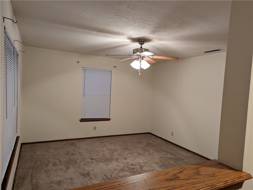 Oaks Add Ph II - Residential Lease