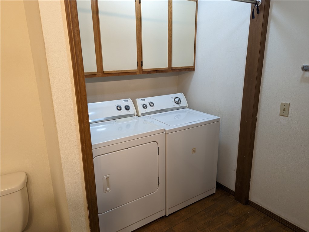 Oaks Add Ph II - Residential Lease