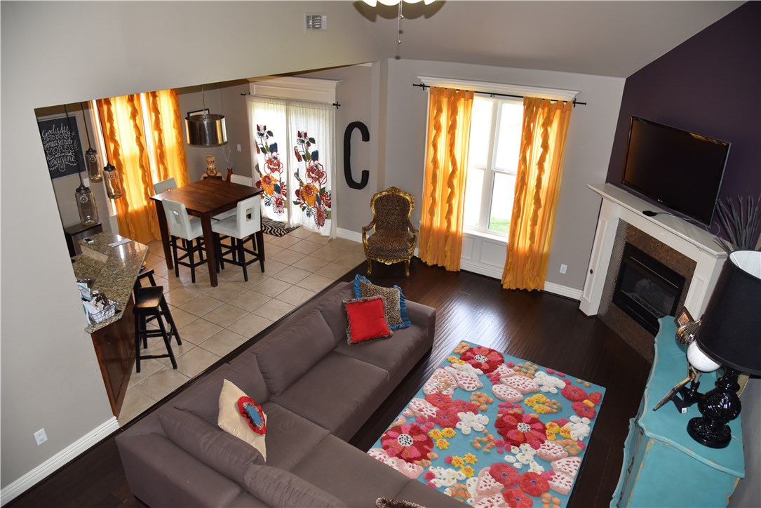 Hearthstone Sub Ph II Rogers - Residential Lease