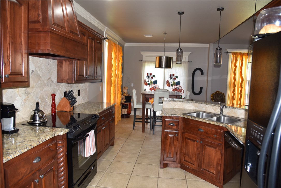 Hearthstone Sub Ph II Rogers - Residential Lease