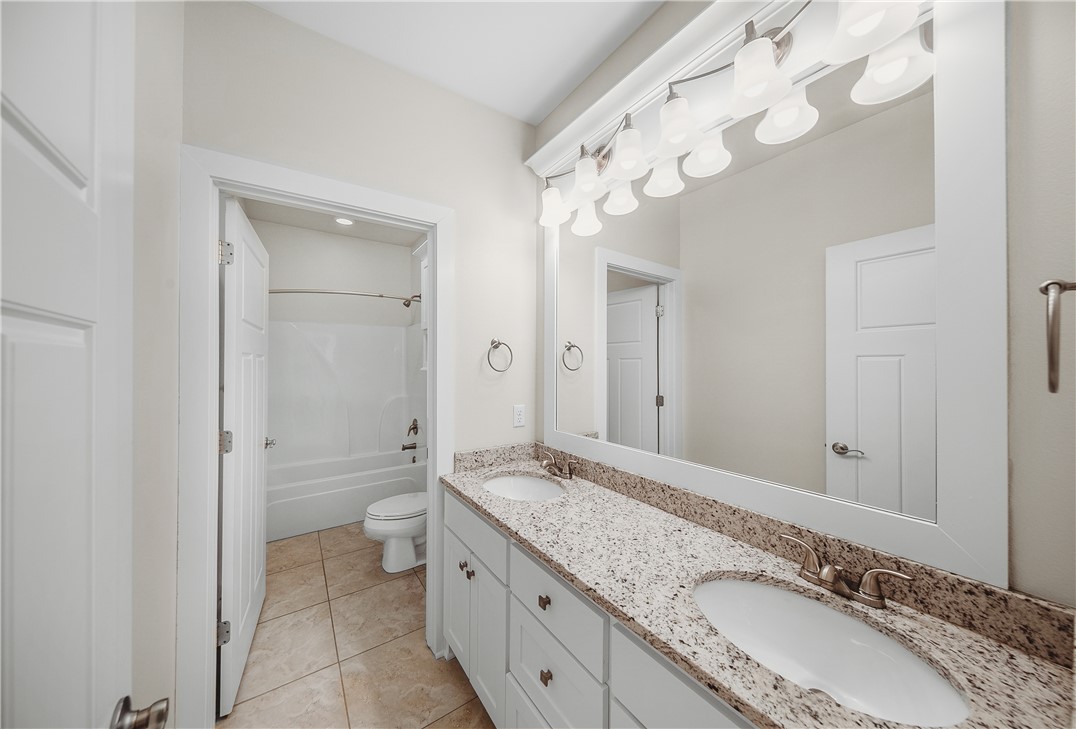 Oldetown Estates Rogers - Residential