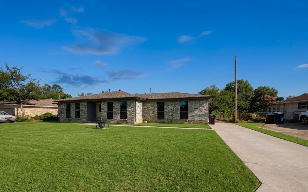 Welcome to 6308 Carthage ST, Fort Smith, Arkansas, USA! Built in a sprightly 2020, this single-family residence is ready to kick off its shoes and invite you in. With 1709 square feet to play with, this home isn't just a dwelling; it's a fresh canvas for your next grand adventure. Prepare for sweet dreams and cozy mornings in one of the three bedrooms, each a private haven ready for your personal touch. Whether it's a primary suite or a guest retreat, these rooms are just waiting for you to fill them with laughter and good times. Ready to discover the magic within this delightful 2020 build?
