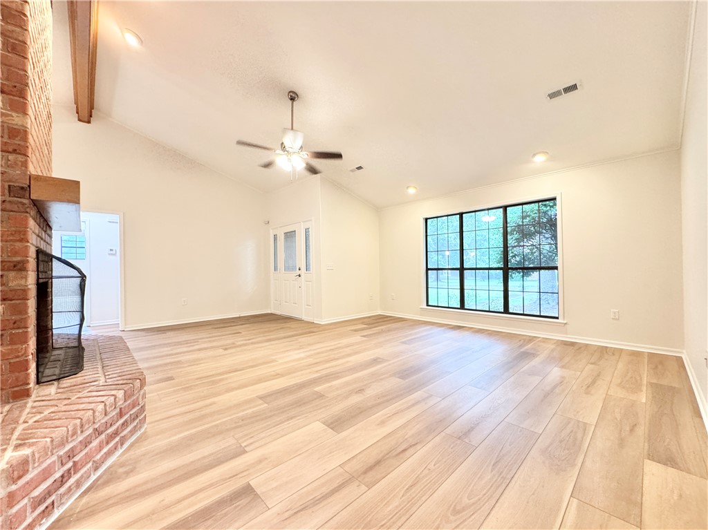Country Club Estates - Residential Lease