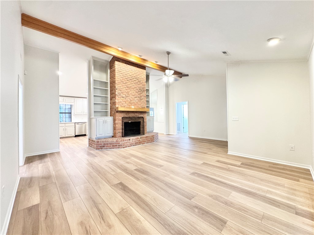 Country Club Estates - Residential Lease