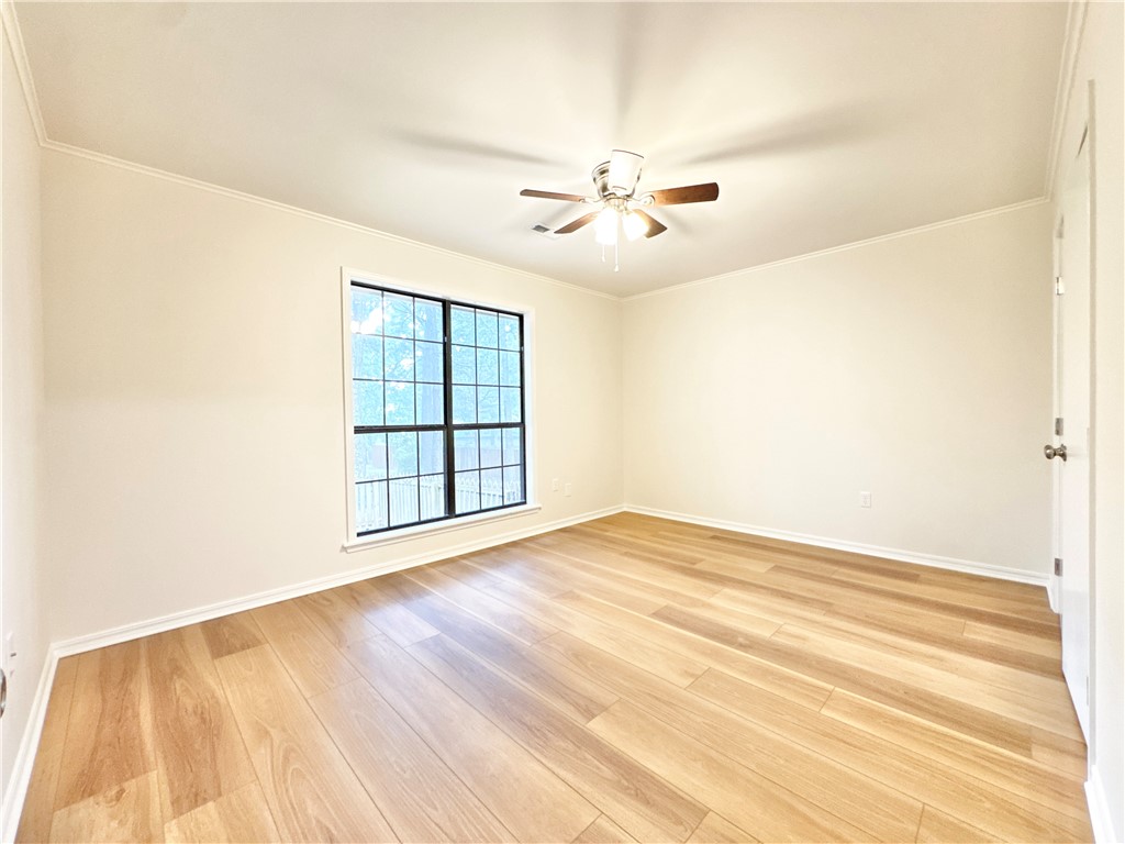 Country Club Estates - Residential Lease