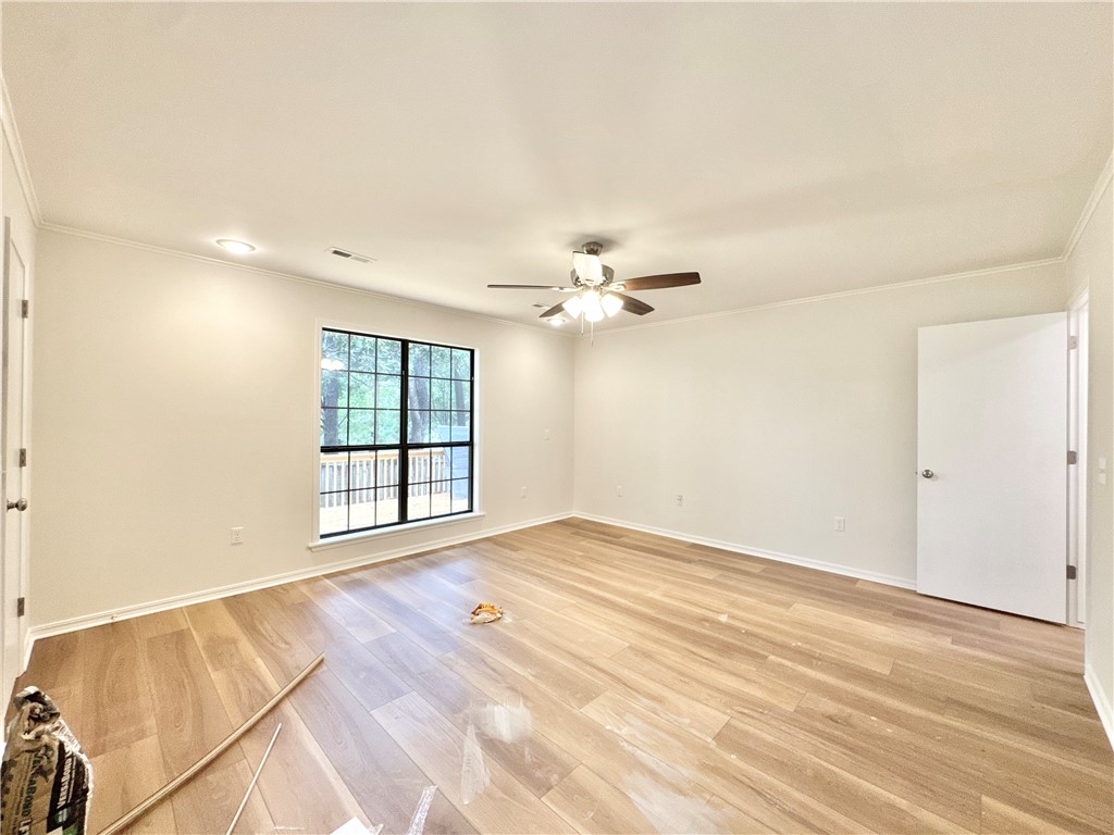 Country Club Estates - Residential Lease