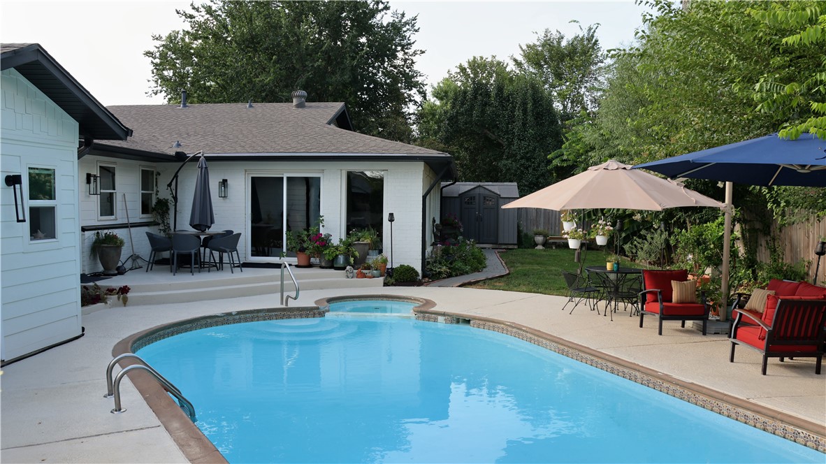 Manor Heights Sub Bentonville - Residential