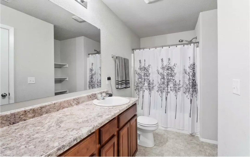 Silver Meadows Ph 1 2017 Highfill - Residential Lease