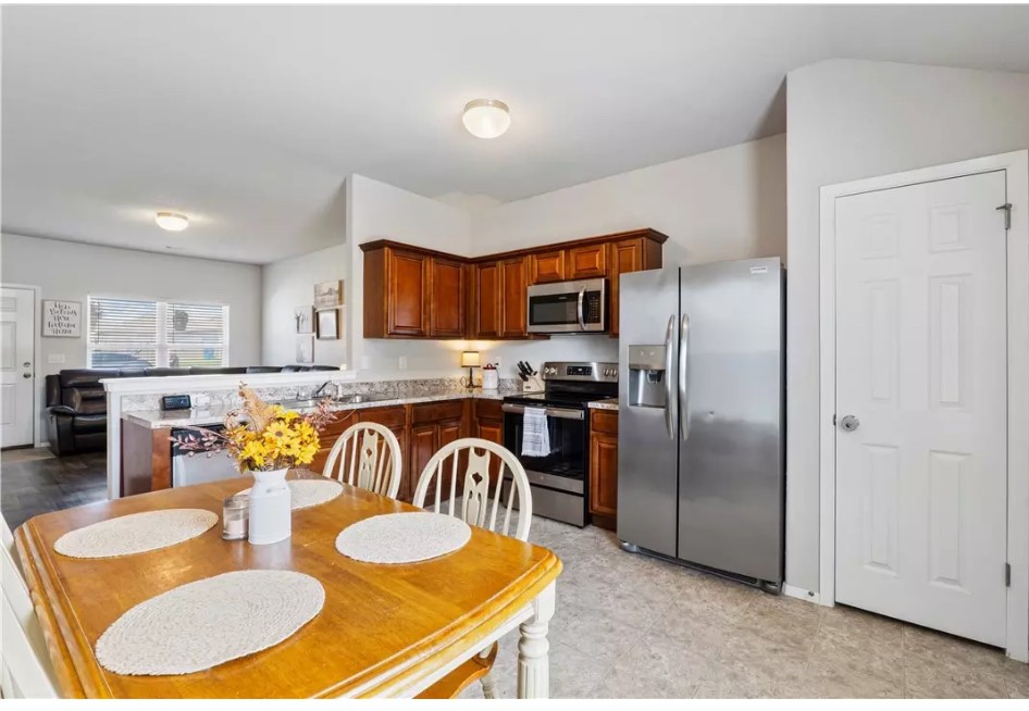Silver Meadows Ph 1 2017 Highfill - Residential Lease