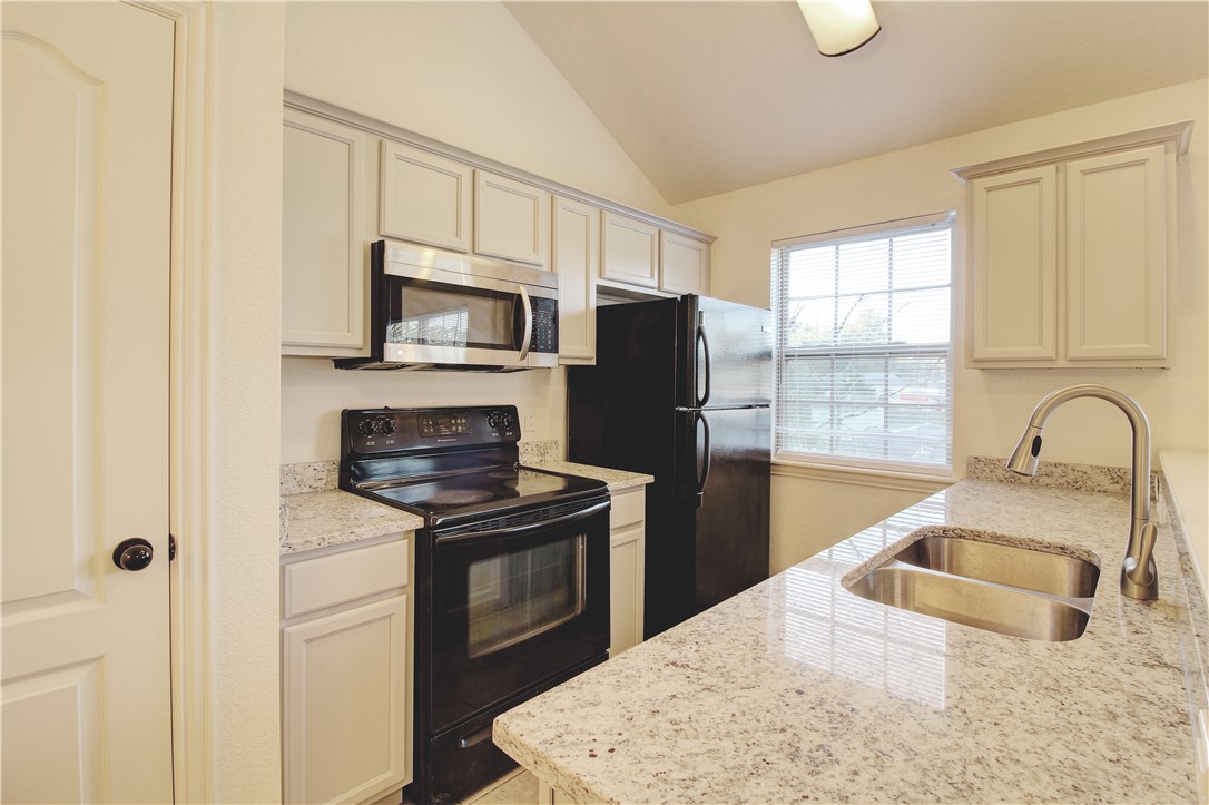 Sandy Beach Lane Hpr - Residential