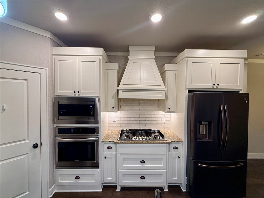 MAPLE GLENN PH 2-PEA RIDGE - Residential