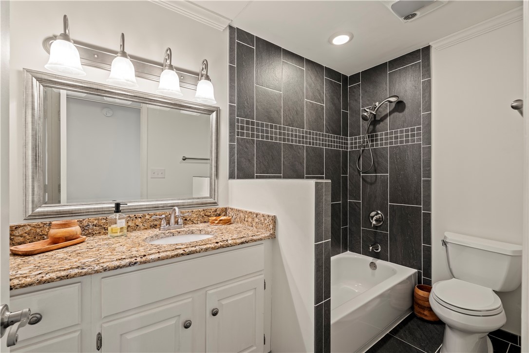 Brooken Oaks - Residential