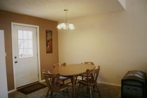 A Thousand Oaks & A Few Maples - Residential