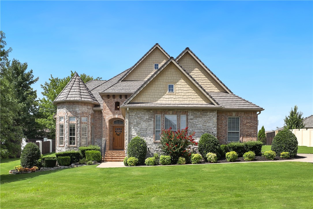 Champions Golf & Cc Rogers - Residential