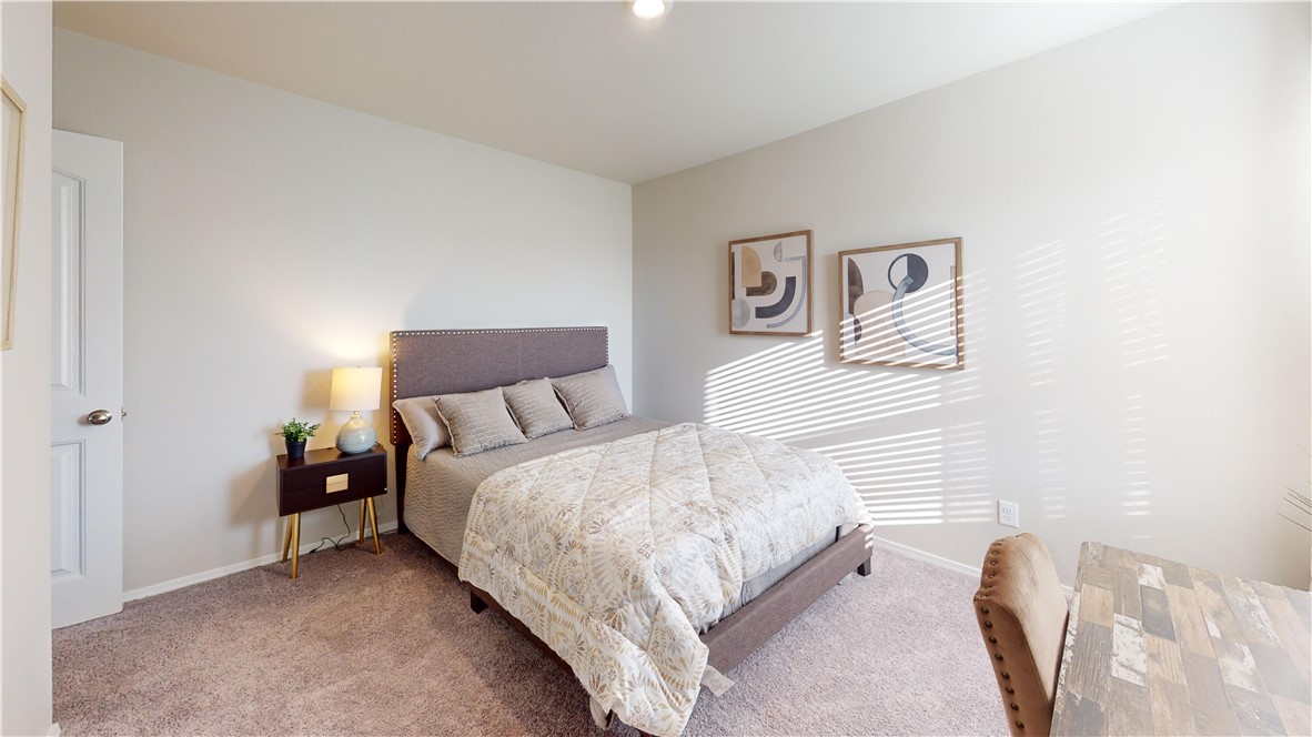 STOKENBURY FARMS PH VI - Residential
