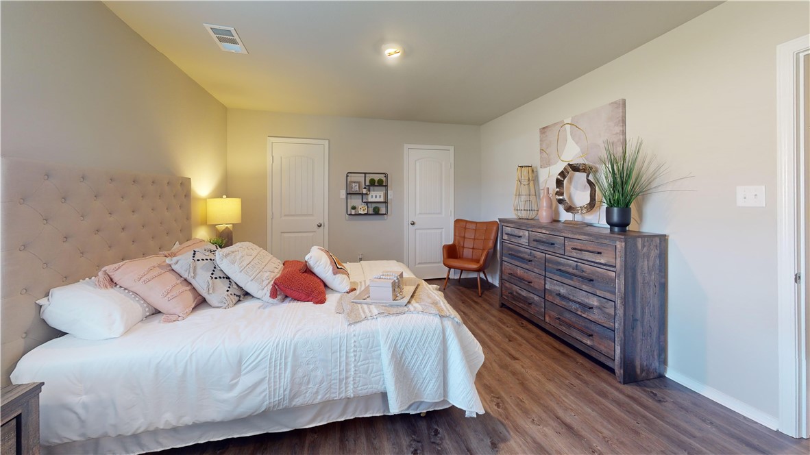 STOKENBURY FARMS PH VI - Residential