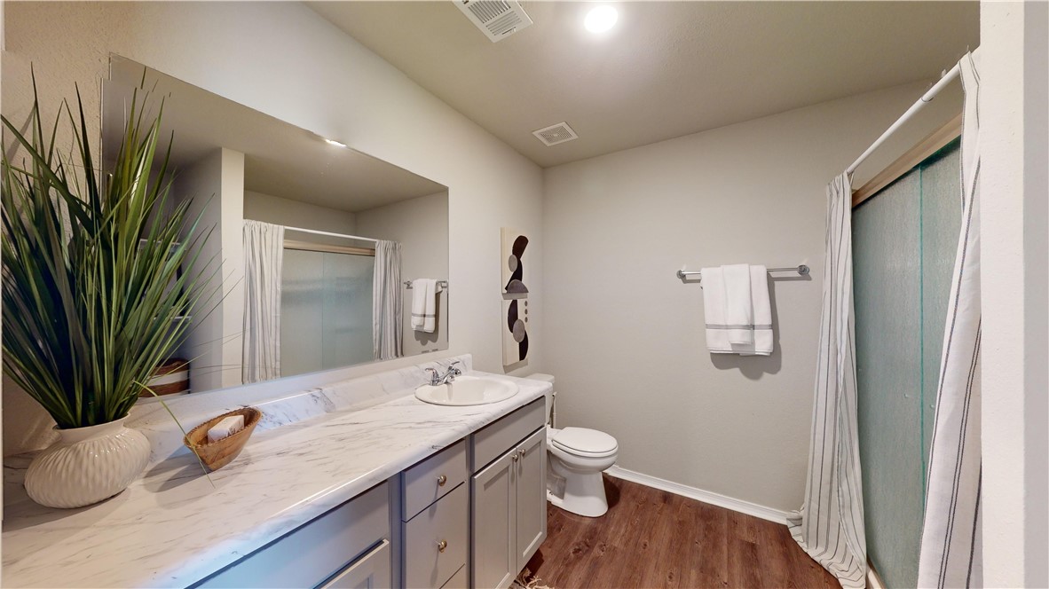 STOKENBURY FARMS PH VI - Residential