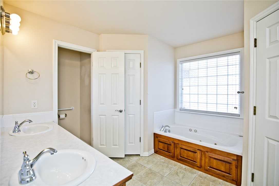 Southfork Add Ph III Centerton - Residential