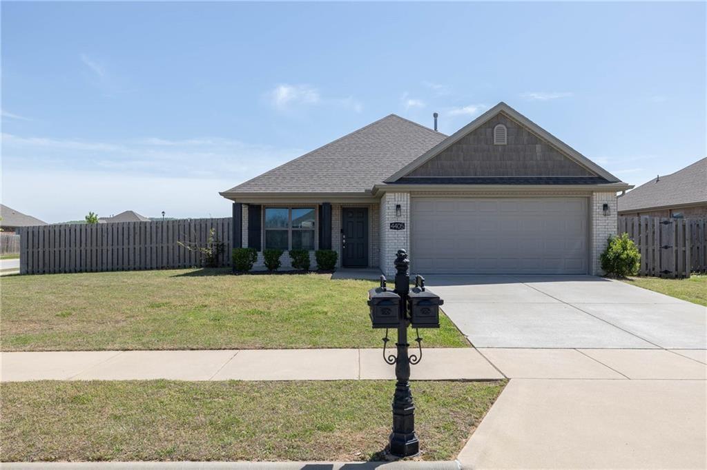 ADORABLE 3-bedroom, 2-bath home you do not want to miss! Built in 2018, this well-maintained home offers abundant natural light, a spacious backyard, and a covered patio perfect for relaxing or entertaining. Conveniently located near the University of Arkansas, Owl Creek, John L. Colbert Middle School, and I-49, providing easy access to schools, shopping, dining, and more!
