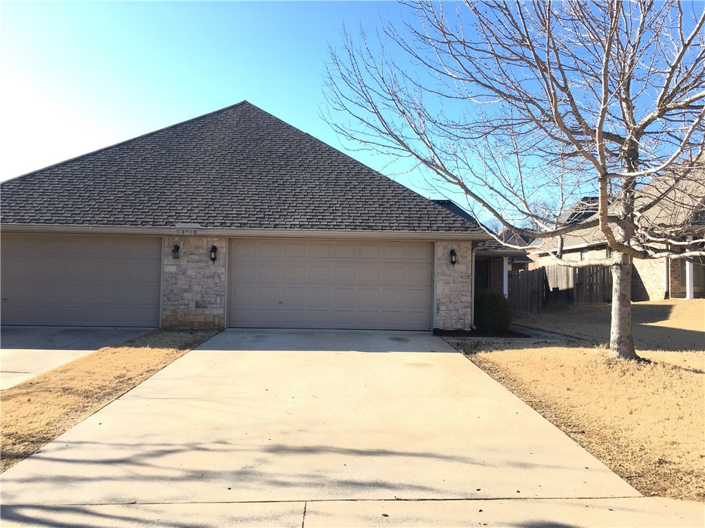 Fabulous all brick 3br, 2 bath, 2-car large garage. Great convenient location in upscale area between I49 & 71B. 9-foot ceilings, new high-end carpets in bedrooms, beautiful wood floors and tile in wet areas. All new paint, new quiet dishwasher. Privacy fence all around with side door to patio. Separate laundry room. Refrigerator included. Near Razorback bike trail system and Springdale lake.