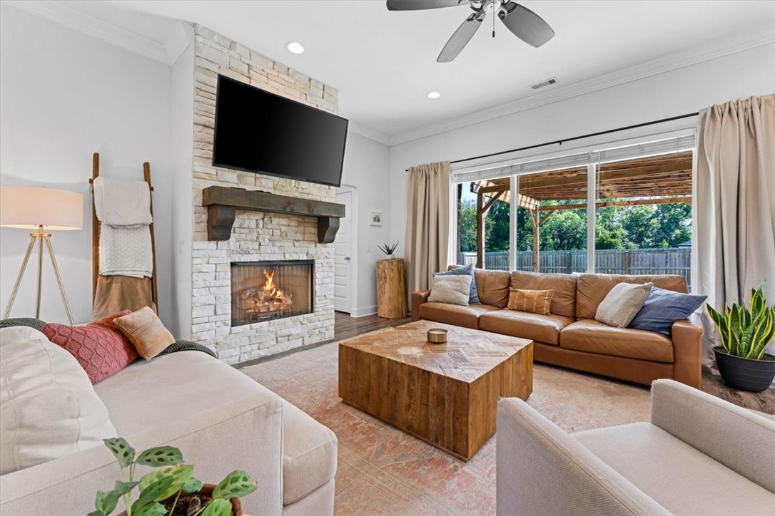 Woodridge Sub Ph I & Ii - Residential