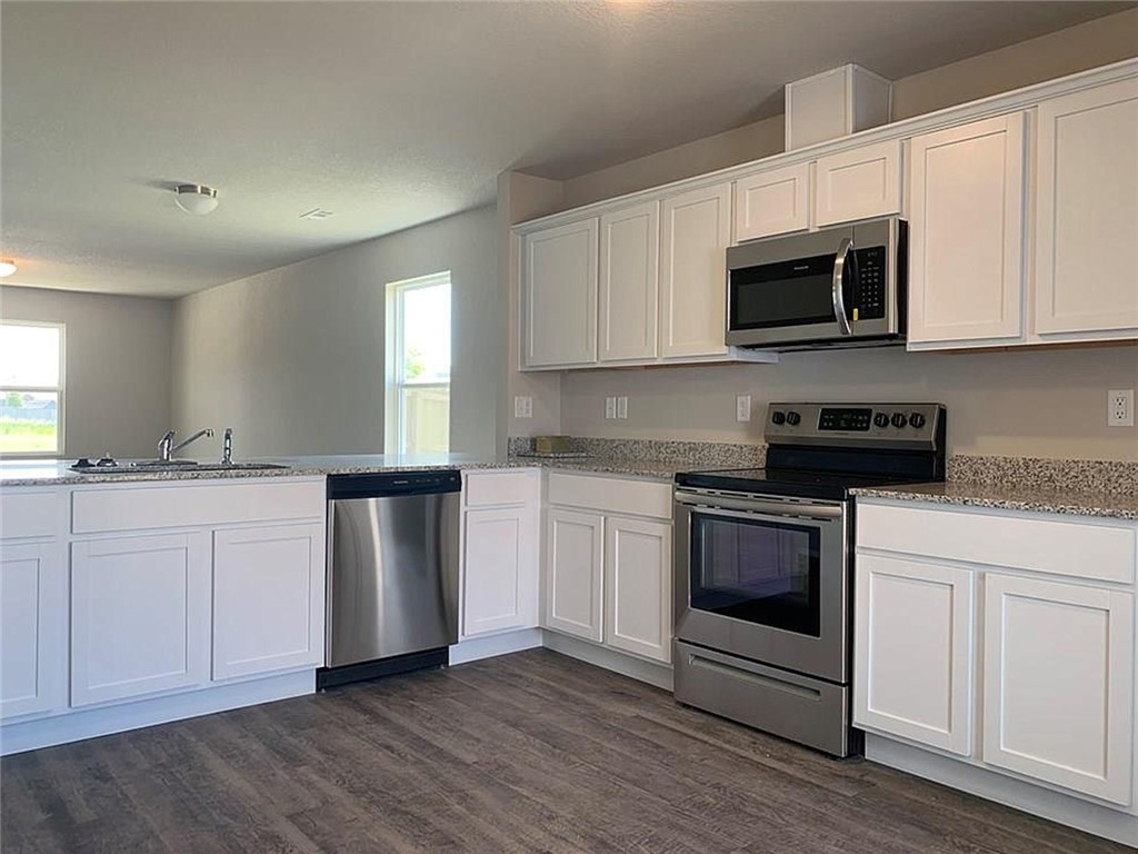 PROVIDENCE VILLAGE PH II-BENTONVILLE - Residential