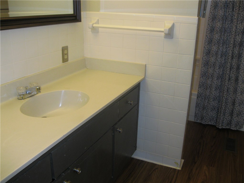 Avondale 2 - Residential Lease
