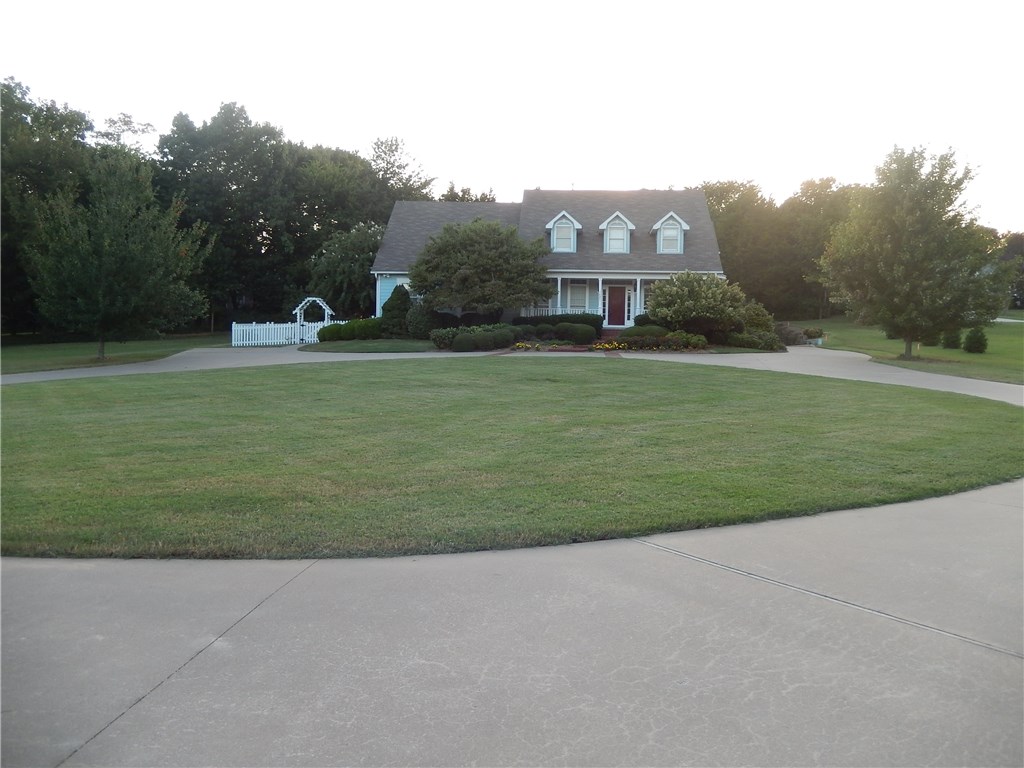 Pertaining to Cash offers, the Grantee(s), or purchaser(s), of the Property cannot re-sell, record an additional conveyance document, or otherwise transfer title to the Property within 60 days following the Grantor's execution of this deed. Earnest money is required.