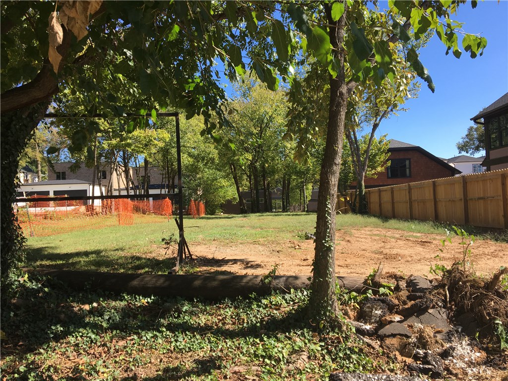 Fayetteville Original - Land