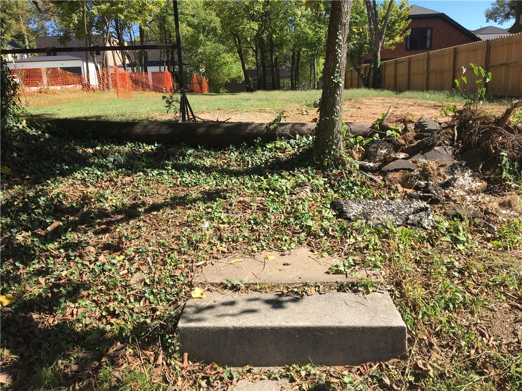 Fayetteville Original - Land