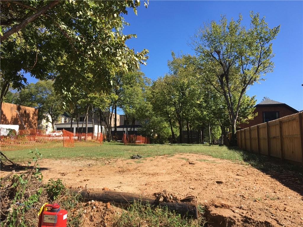 Fayetteville Original - Land