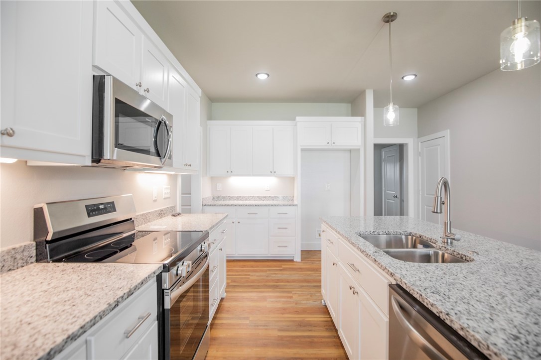 Highpointe - Residential Lease