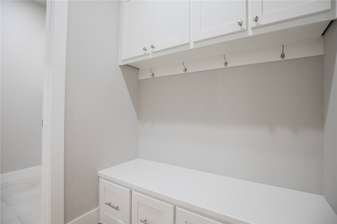 Highpointe - Residential Lease