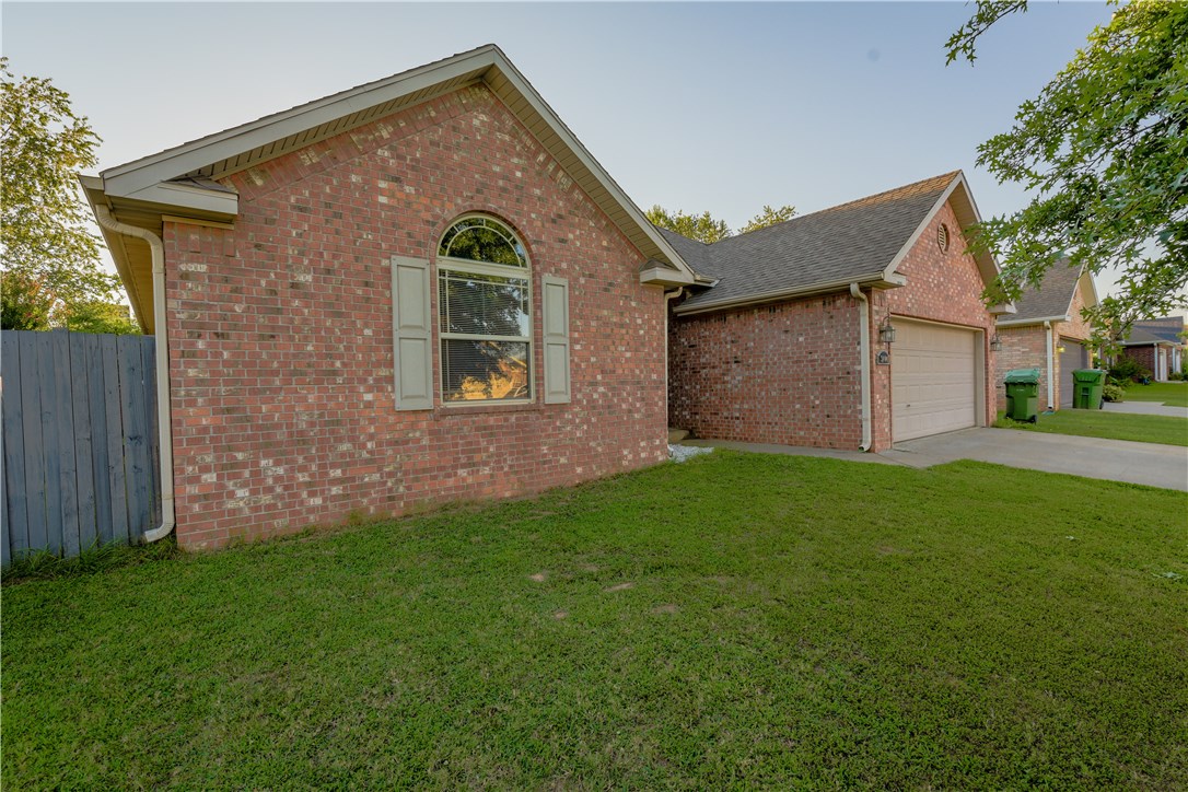 Post Meadows Rogers - Residential