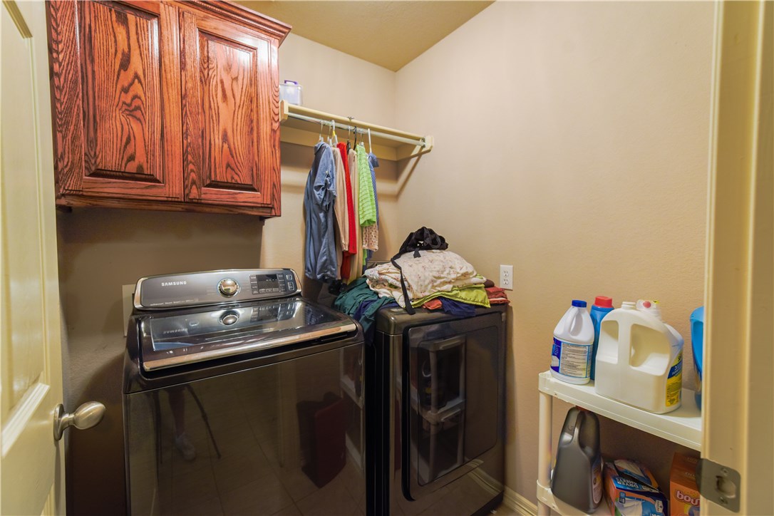 Post Meadows Rogers - Residential