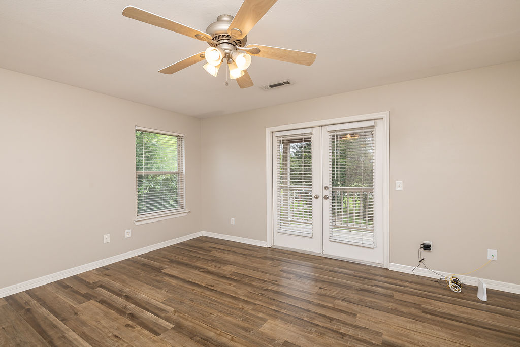 Salem Village - Residential