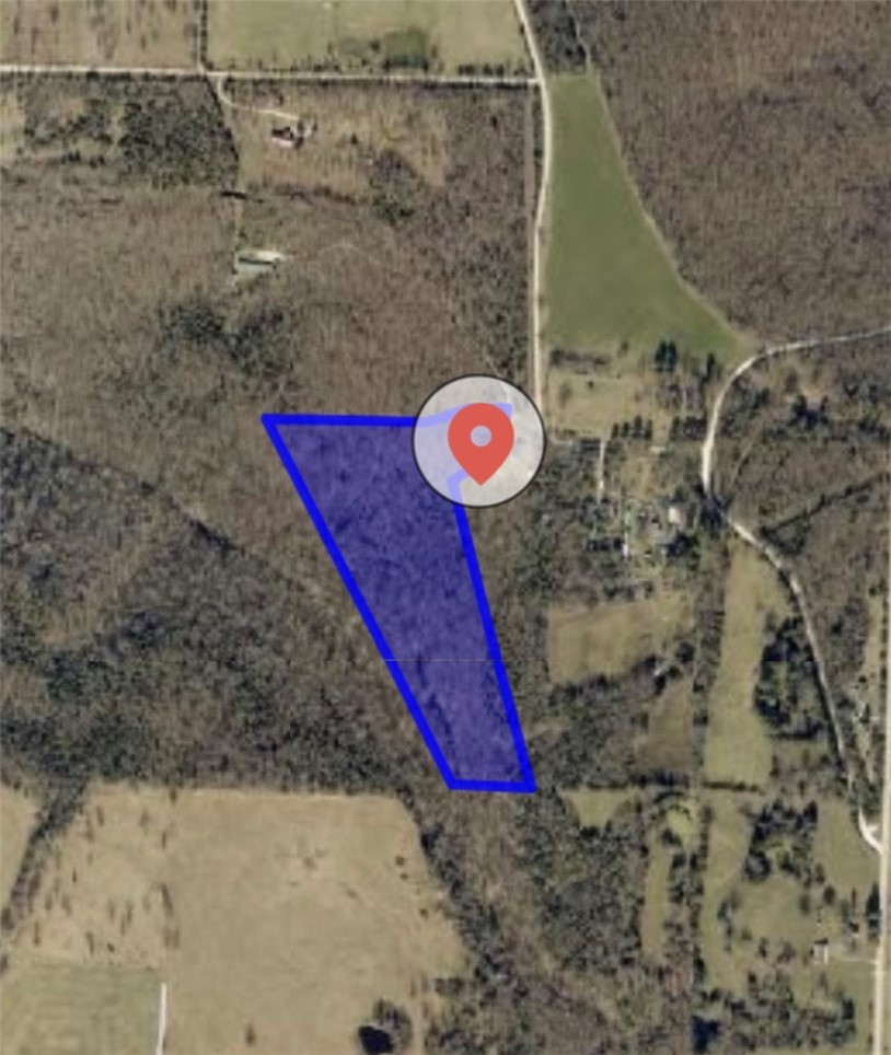 Great Investment!  15.05 acres with infrastructure already in place in the heart of Lincoln!  Looking to build your dream home in a private beautiful setting, create a hobby farm, "off the grid" home, hunting cabin or a recreational retreat, this property provides the flexibility and space to make it happen.   Conveniently located with easy access to Lincoln, Fayetteville and surrounding Northwest Arkansas while still offering peaceful country living.   Opportunities like this with utilities already in place are hard to find!  Key Features: Mostly wooded and secluded, featuring a creek  (fed by Lincoln Lake), rock bluffs, and potential "cave-like" overlook areas. Includes an 800 sq. ft. building with a peaked roof, an ideal cabin, storage unit, or workshop. Utilities: The site is equipped with an existing well, septic system, and electric hookups
Location: Situated near Lincoln Lake, Budd Kidd Lake, and the Lake Wedington Recreational Area, it is highly rated for wildlife presence and hunting.