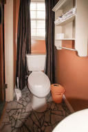 Haddox Springs Villa - Residential