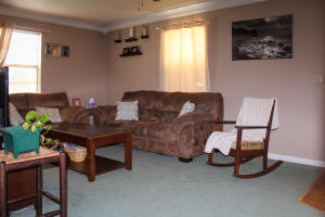 Haddox Springs Villa - Residential