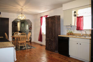 Haddox Springs Villa - Residential