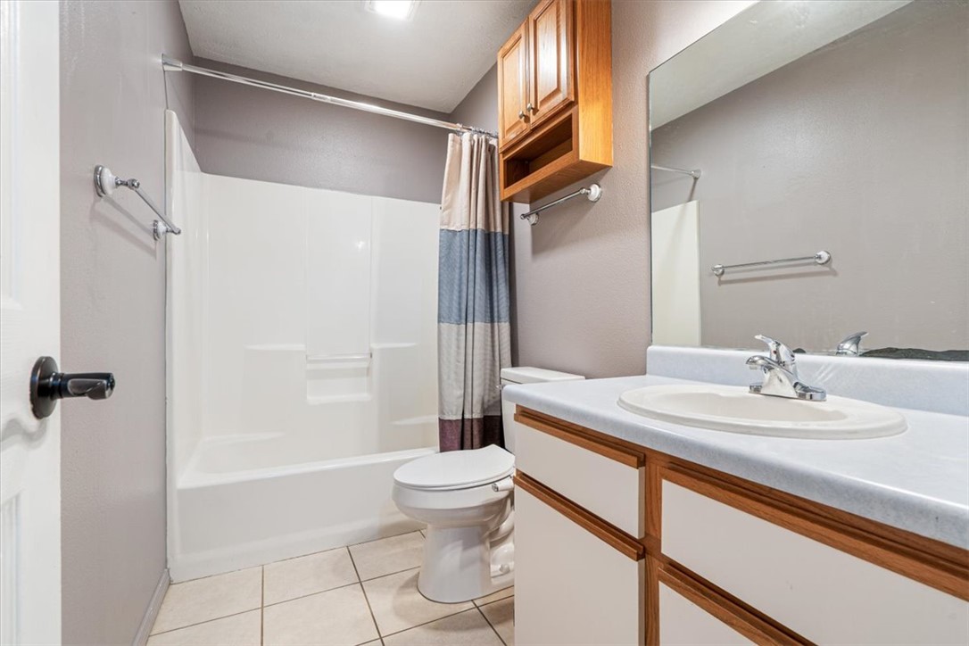 Courtney Courts Siloam Spgs - Residential
