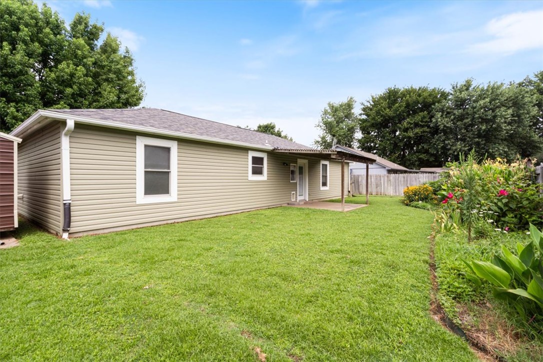 Courtney Courts Siloam Spgs - Residential