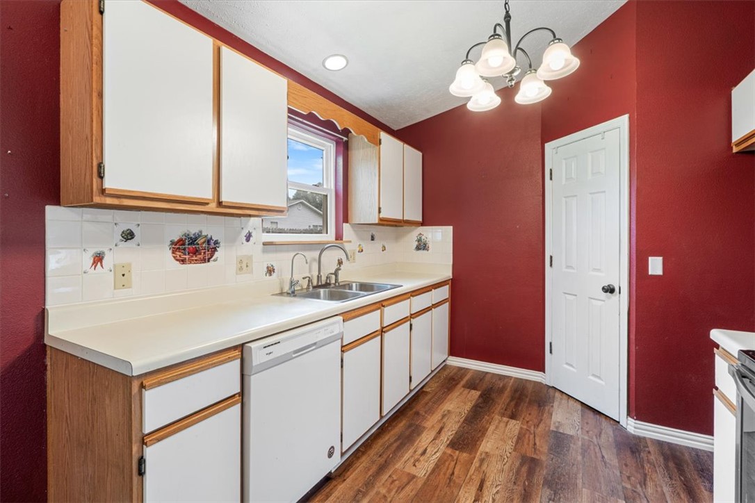 Courtney Courts Siloam Spgs - Residential