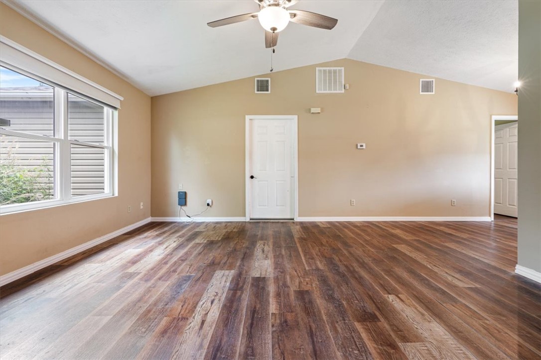 Courtney Courts Siloam Spgs - Residential