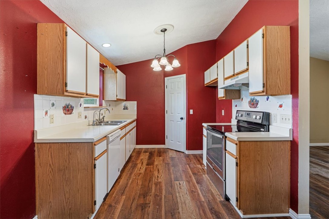 Courtney Courts Siloam Spgs - Residential