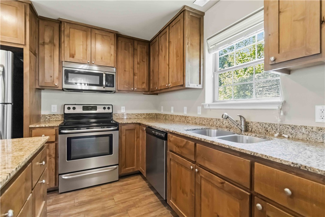 Hawkins House At Shiloh - Residential
