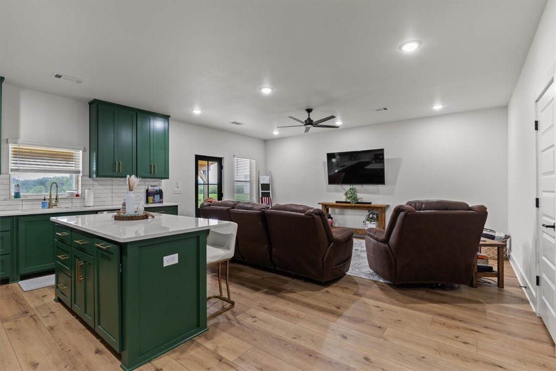 11-15-32 - Residential