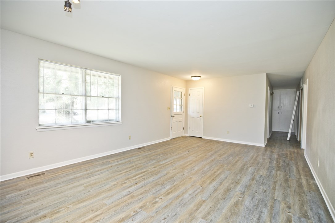 Westwood Hills Rogers - Residential Lease