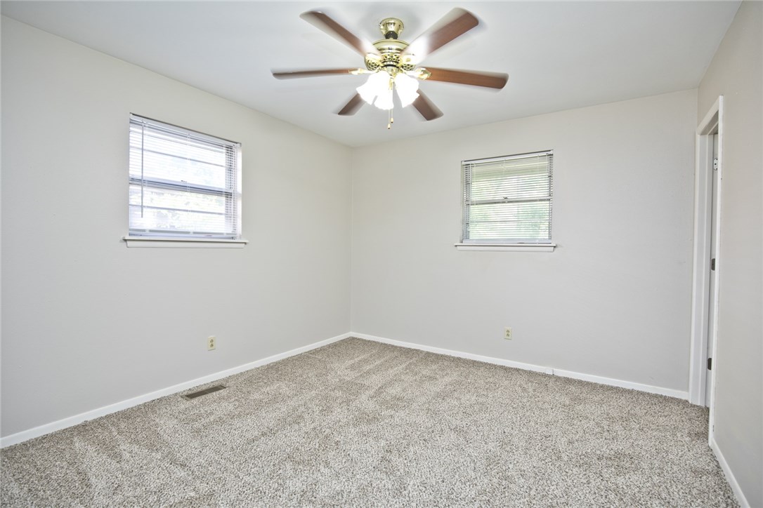 Westwood Hills Rogers - Residential Lease