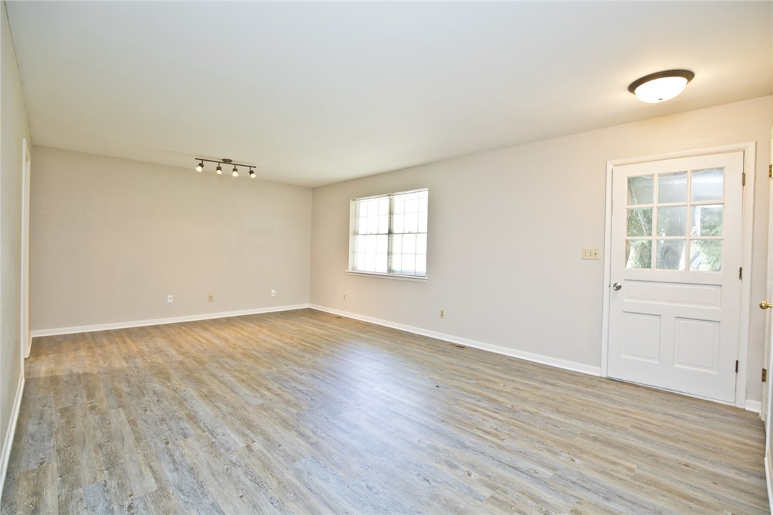 Westwood Hills Rogers - Residential Lease